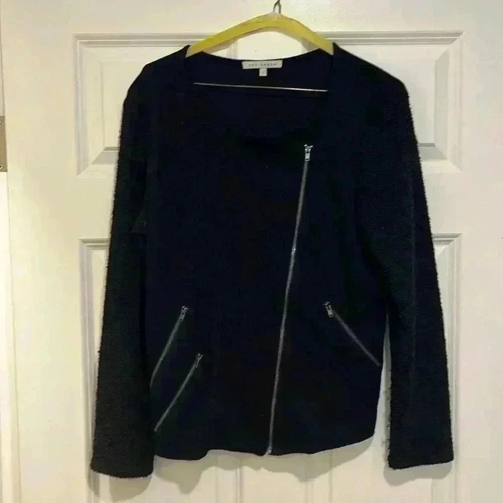 Red Haute Women’s Jacket Black L Asymmetrical Zip Front Long Sleeves Pockets EUC